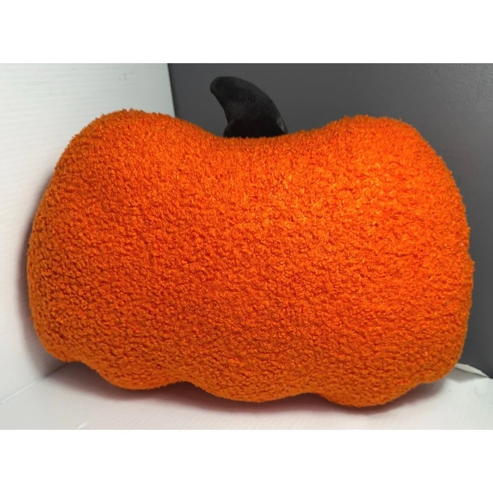 Unbranded Pumpkin Pillow 15
